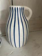 Schattig blauw/wit gestreept vaasje van Ikea, Blauw, Aardewerk of Porselein, Ophalen of Verzenden, Zo goed als nieuw