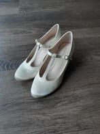 Witte schoenen, maat 37, Schoenen met lage hakken, Wit, Ophalen of Verzenden, Zo goed als nieuw