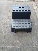 Grote weinig gebruikte grote opstap voor caravan, Ophalen