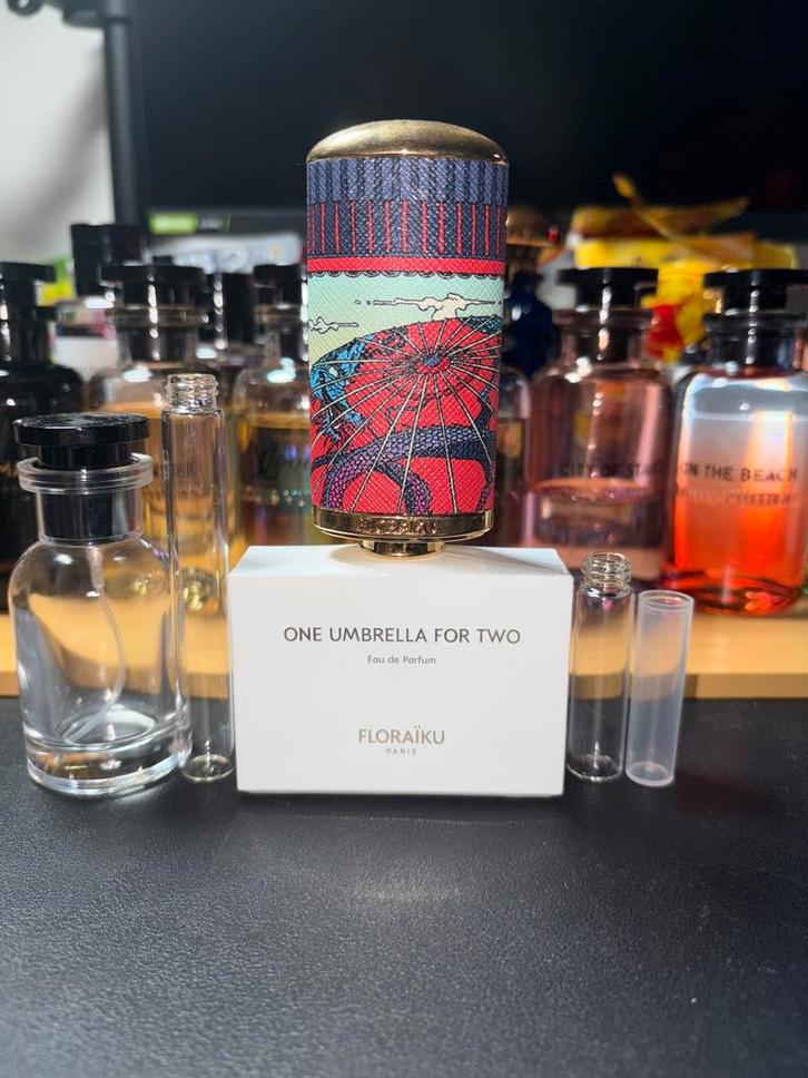 Floraïku - One Umbrella For Two Sample/Decant, Sieraden, Tassen en Uiterlijk, Uiterlijk | Parfum, Zo goed als nieuw, Ophalen of Verzenden