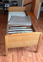 1 persoonsbed 90x210, Ophalen, 90 cm, Eenpersoons, Bruin