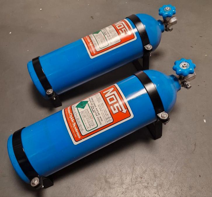 2x 10LBS NOS Nitrous Oxide Flessen, Auto-onderdelen, Motor en Toebehoren, Overige automerken, Universele onderdelen, Gebruikt