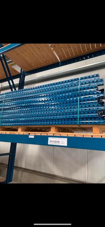 Zware palletstelling – 8 staanders 200cm + 32 liggers beschikbaar voor biedingen