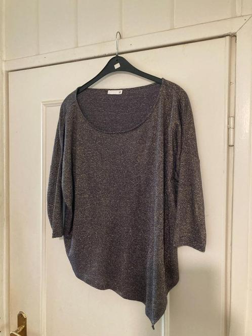 Aparte zwart gouden dunne rekbare blouse van Supertrash, L, Kleding | Dames, Blouses en Tunieken, Zo goed als nieuw, Maat 42/44 (L)