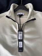 Stone island M. Nieuw met prijskaartje, Origineel!, Kleding | Heren, Truien en Vesten, Maat 48/50 (M), Geel, Nieuw, Ophalen of Verzenden