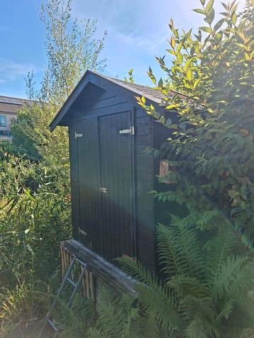 Houten Tuinhuis / Berging beschikbaar voor biedingen