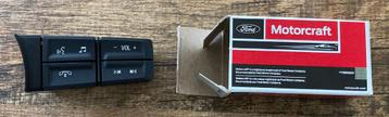 Audio control switch SW6914 ford Mustang DR3Z-9C888-FA. beschikbaar voor biedingen