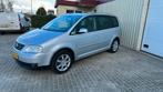Volkswagen Touran   2003 Grijs Apk 2026, Auto's, 74 €/maand, 749 kg, Stationwagon, Particulier