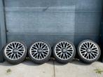 Abarth velgen+banden Pirelli 17 inch., Auto-onderdelen, Banden en Velgen, Gebruikt, Banden en Velgen, 17 inch, Personenwagen