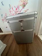 Zilverkleurige Hardcase Koffer make up/ kapper koffer, Ophalen, Gebruikt, Grijs, Met slot