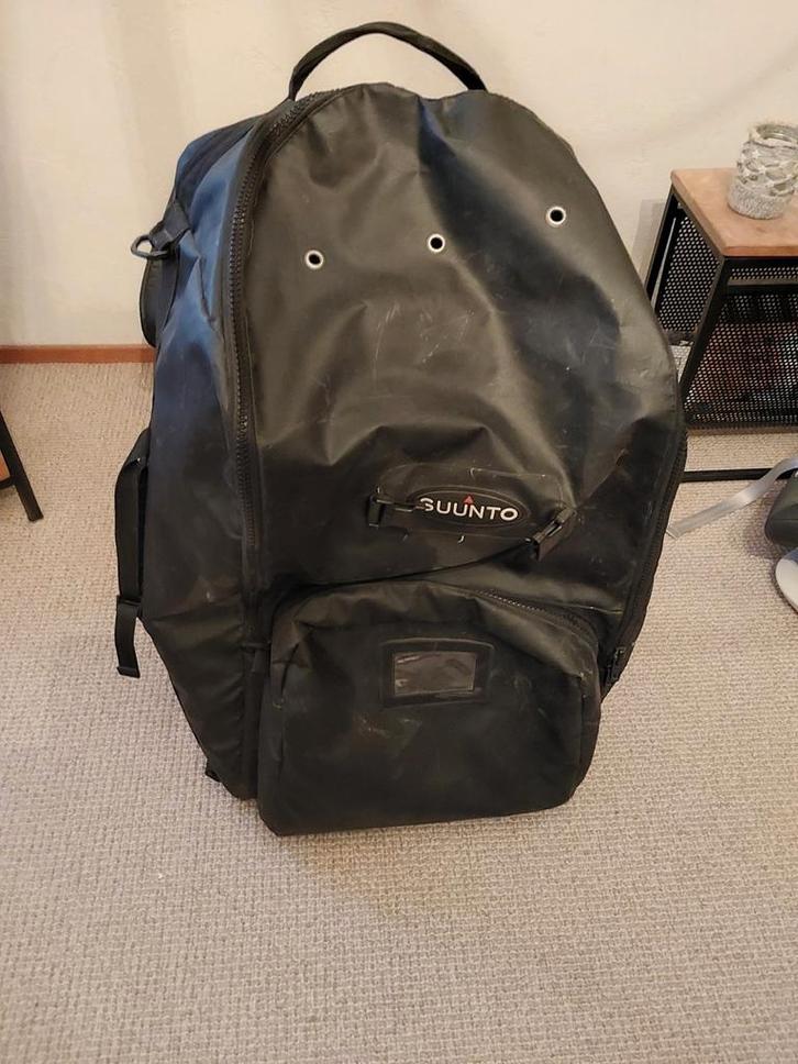 Suunto tas voor duikflessen, Sieraden, Tassen en Uiterlijk, Tassen | Rugtassen, Gebruikt, Overige merken, 40 cm of meer, 45 tot 60 cm