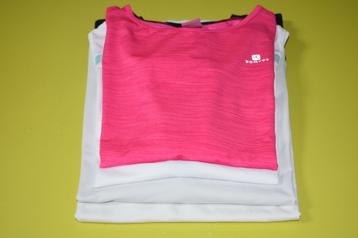 4 x sport shirt 12 en 14 jaar- 2,00 euro per stuk- adidas/de beschikbaar voor biedingen