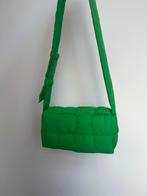 Groene Bottega Schoudertas, Sieraden, Tassen en Uiterlijk, Tassen | Damestassen, Ophalen of Verzenden, Zo goed als nieuw, Groen