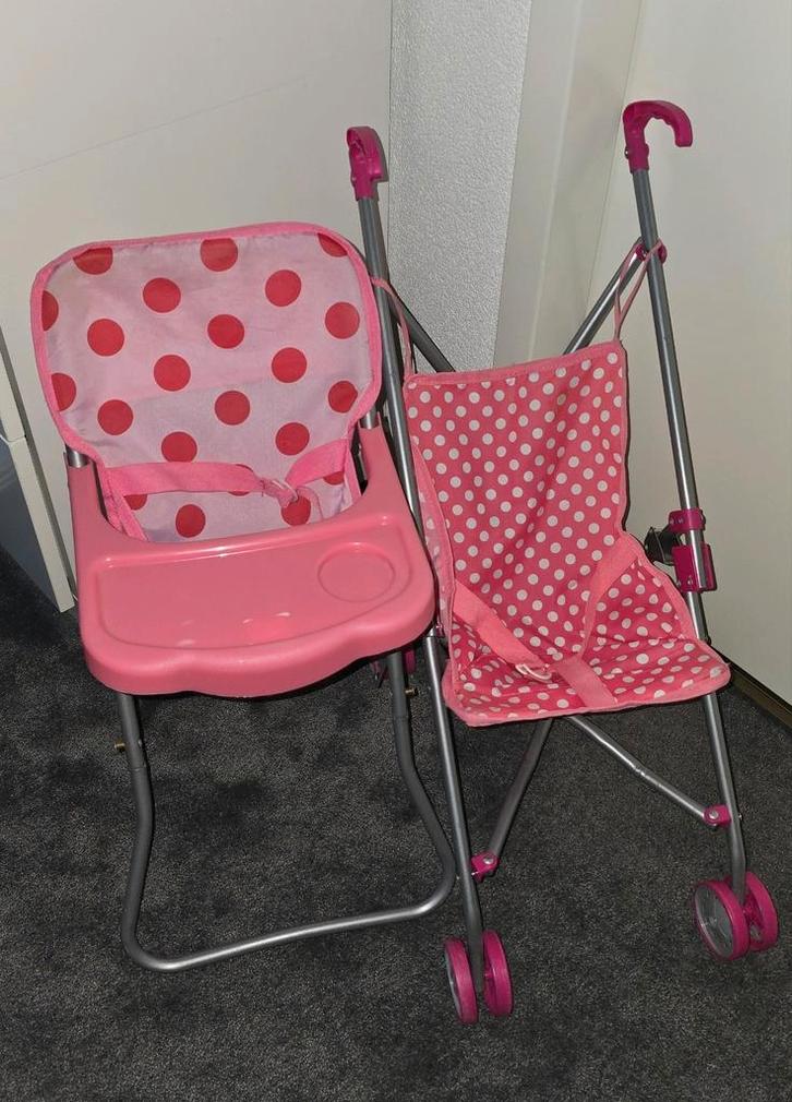 Poppenwagen/ -buggy en hoge eetstoel, Kinderen en Baby's, Speelgoed | Poppen, Gebruikt, Babypop, Ophalen