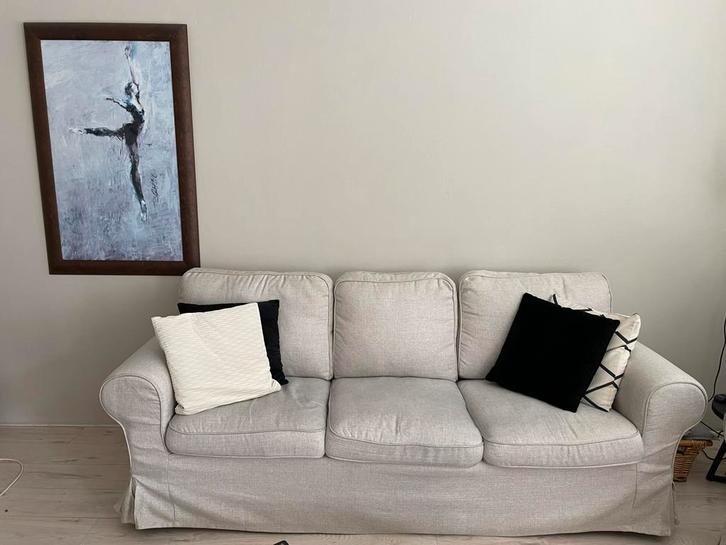 Ektorp 2 en3 zits bank, Huis en Inrichting, Banken | Sofa's en Chaises Longues, Zo goed als nieuw, Driepersoons, 200 tot 250 cm