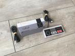 Nintendo NES Classic 8 bit Mini NES met 530 EXTRA Spellen, 2 spelers, Ophalen of Verzenden, Zo goed als nieuw, Vanaf 3 jaar