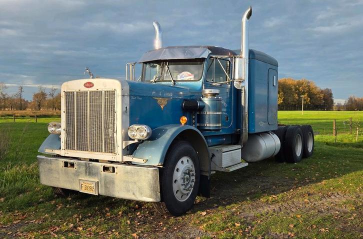 Peterbilt 359 1986, Auto's, Vrachtwagens, Particulier, Overige merken, Diesel, Handgeschakeld, Blauw, Ophalen