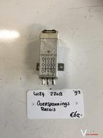 Mercedes w124 220 1993 Benzine Overspannings Relais, Auto-onderdelen, Gebruikt, -, -, Ophalen of Verzenden