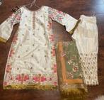 Prachtige witte kameez, bewerkte trouser en beeldig dupatta, Ophalen of Verzenden, Zo goed als nieuw, Overige typen