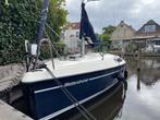 FOX 22 (2008) Kajuitzeilboot, 8pk Mercury aangehangen motor, Watersport en Boten, Ophalen, Zo goed als nieuw, Tour-wedstrijdjacht