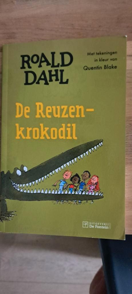 Roald Dahl - De reuzenkrokodil, Boeken, Kinderboeken | Jeugd | onder 10 jaar, Zo goed als nieuw, Ophalen of Verzenden