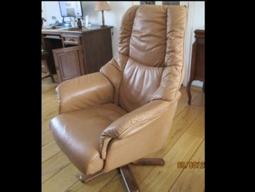>>Zoek<<  Fauteuilstoelpoot beschikbaar voor biedingen