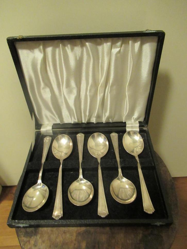 DESSERT LEPELS antiek in org. doos Engels 6 stuks gesign €40, Antiek en Kunst, Antiek | Bestek, Ophalen of Verzenden