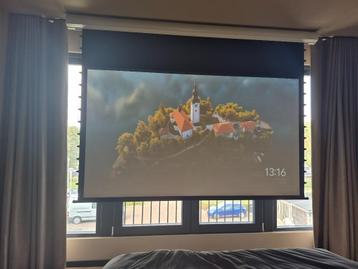 2024 Projectiescherm Electro ProHD+ Series 260x146 (16:9) beschikbaar voor biedingen