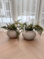 2 Bloempotten met Kunstplanten Intratuin, Ophalen, Overige materialen, Overige kleuren, Zo goed als nieuw