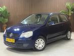 Volkswagen Polo 1.4-16V Optive (bj 2005, automaat), Elektrische ramen, Stof, 4 cilinders, Blauw