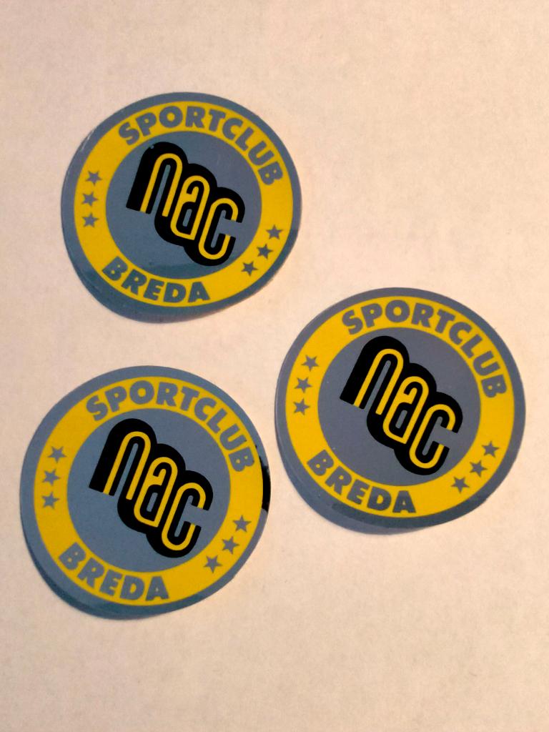 Sportclub NAC Breda vintage voetbal stickers rond KLEIN RARE, Verzamelen, Stickers, Ophalen of Verzenden, Zo goed als nieuw, Overige typen