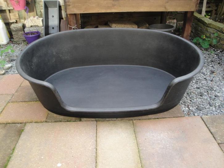 Hondenmand zwart kunststof, gebruikssporen Helemaal Goed!!, Dieren en Toebehoren, Hondenmanden, Gebruikt, Overige, Ophalen