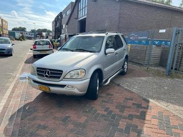 Mercedes-Benz M-klasse 350! AUTOMAAT! FACELIFT! SCHUIFDAK! beschikbaar voor biedingen