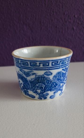 Chinees kopje/kommetje 5x4cm beschikbaar voor biedingen