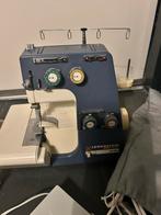 Lewenstein lockmachine, Hobby en Vrije tijd, Naaimachines en Toebehoren, Ophalen of Verzenden, Zo goed als nieuw, Lockmachine