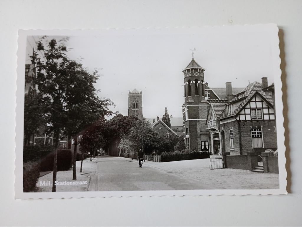 Mill bij Uden Stationstraat, Ophalen of Verzenden, 1940 tot 1960, Ongelopen, Noord-Brabant