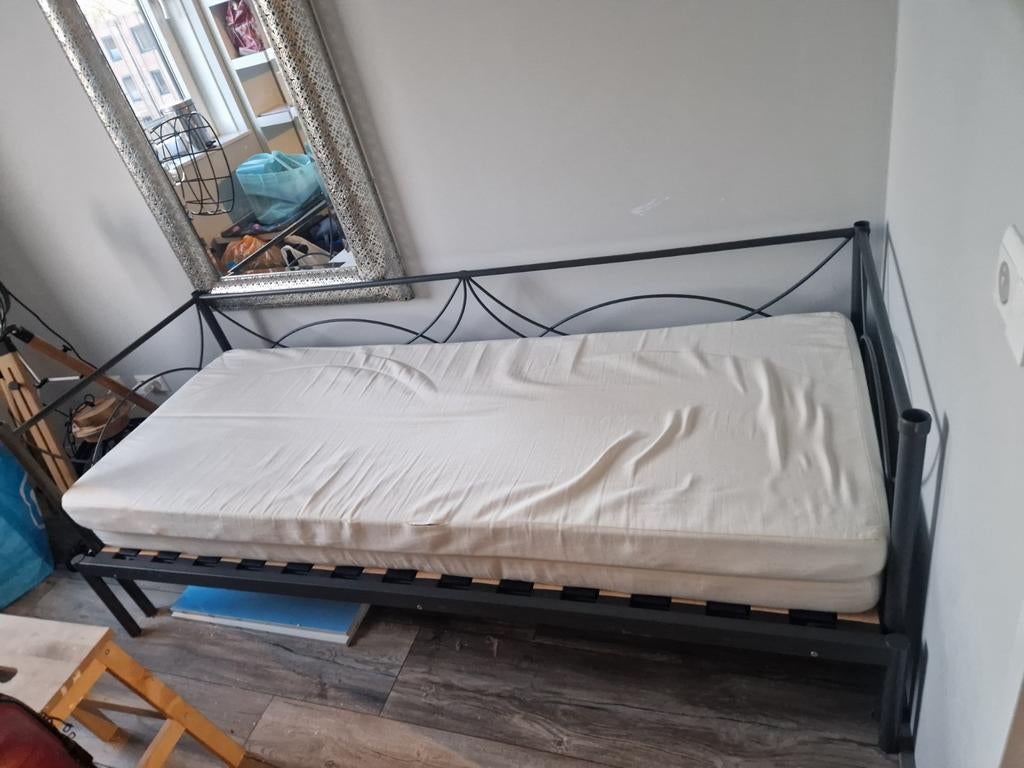 1/2 persoonsbed, Huis en Inrichting, Slaapkamer | Bedden, Gebruikt, 90 cm, Eenpersoons, Ophalen of Verzenden