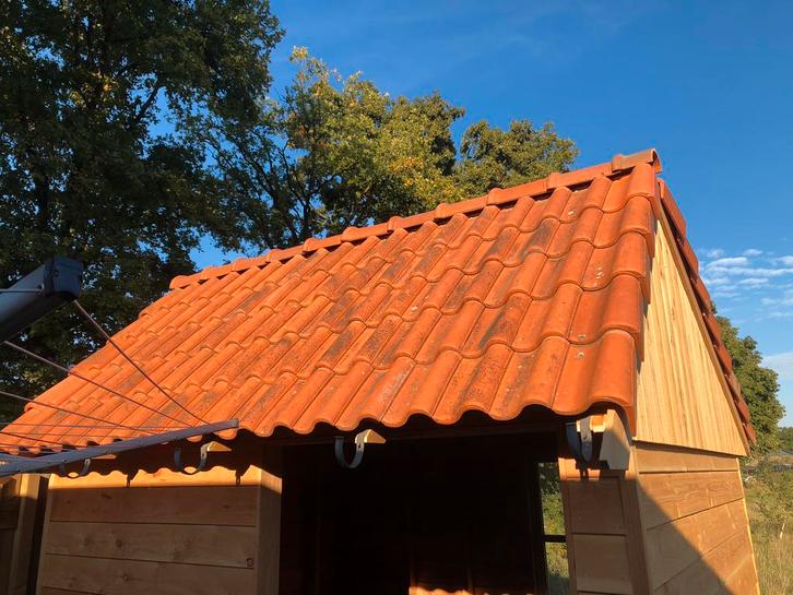 180 dakapannen met vorsten, Doe-het-zelf en Verbouw, Dakpannen en Dakbedekking, Gebruikt, Dakpannen, Steen of Klei, Rood, 10 tot 15 m²