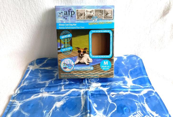 Koelmat voor katten - blauw - 40x50 cm, Dieren en Toebehoren, Katten-accessoires, Zo goed als nieuw, Ophalen of Verzenden