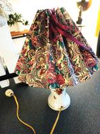 Porseleinen tafellamp -bloemdecoraties - gouden accenten, Huis en Inrichting, Lampen | Tafellampen, Gebruikt, Ophalen of Verzenden