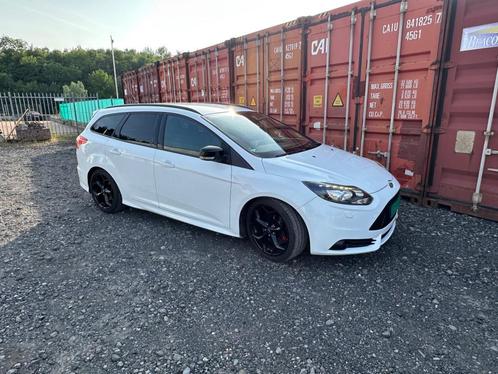 Ford FOCUS ST  wagon, Auto's, Ford, Bedrijf, Focus, ABS, Airbags, Airconditioning, Alarm, Bluetooth, Boordcomputer, Centrale vergrendeling