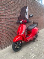 Vespa S Rood Custom 45 km, Fietsen en Brommers, Scooters | Vespa, Ophalen, Maximaal 45 km/u, Vespa S, Zo goed als nieuw