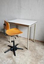 vintage tafel bureau werkplek kantinetafel Ahrend, Huis en Inrichting, Tafels | Eettafels, Ophalen, Gebruikt, 50 tot 100 cm, Tot twee personen