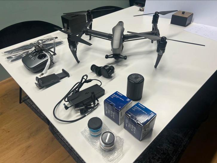 DJI Inspire 2 | Zenmuse X5S | Olympus 17mm & 45mm | NIEUW, Audio, Tv en Foto, Professionele Audio-, Tv- en Video-apparatuur, Zo goed als nieuw