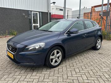 Volvo V40 1.6 D2 Momentum Business 2014 beschikbaar voor biedingen