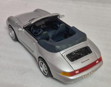 Porsche 911 Carrera Cabrio Modelauto 1:18 beschikbaar voor biedingen