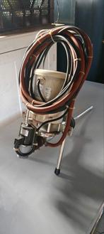 Melkkoeltank reinigingsinstallatie van Mueller, Januari, Geslacht onbekend