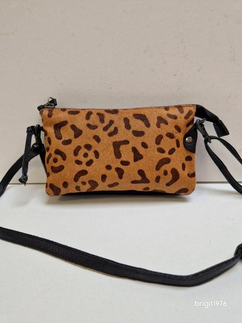Legend panterprint leren tas, Sieraden, Tassen en Uiterlijk, Tassen | Damestassen, Gebruikt, Schoudertasje, Zwart, Ophalen of Verzenden