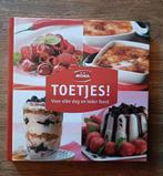 Toetjes Boek van Mona, Ophalen of Verzenden, Zo goed als nieuw, Europa, Taart, Gebak en Desserts
