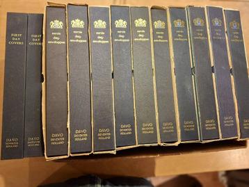 DAVO FDC albums. 21 bladen, goed voor 126 enveloppen.  beschikbaar voor biedingen
